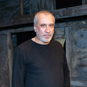 Dnes můžeme Davida Suchařípu pravidelně vídat například v pražském Divadle Kalich.