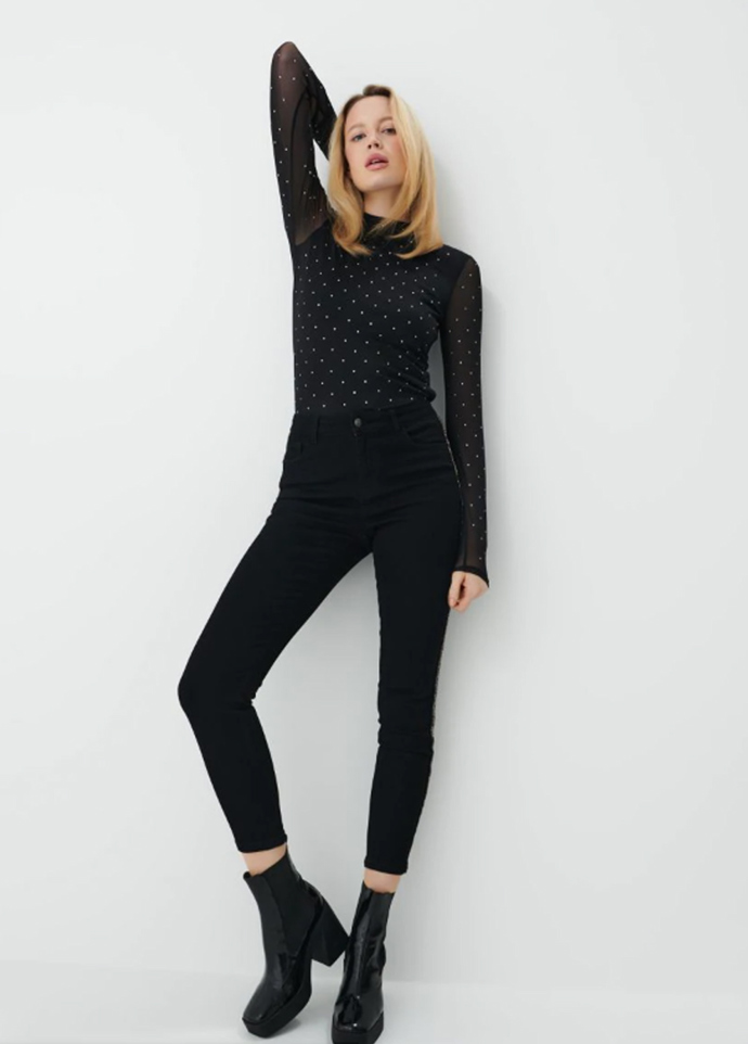 Halenka s ozdobnými kamínky Mohito, 599 Kč