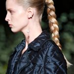 Móda copů se objevuje i na módních přehlídkách. 