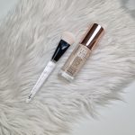 Podsaditý štětec s hustými štětinami je ideální pro práci s make-upem. Nyx, 479 Kč