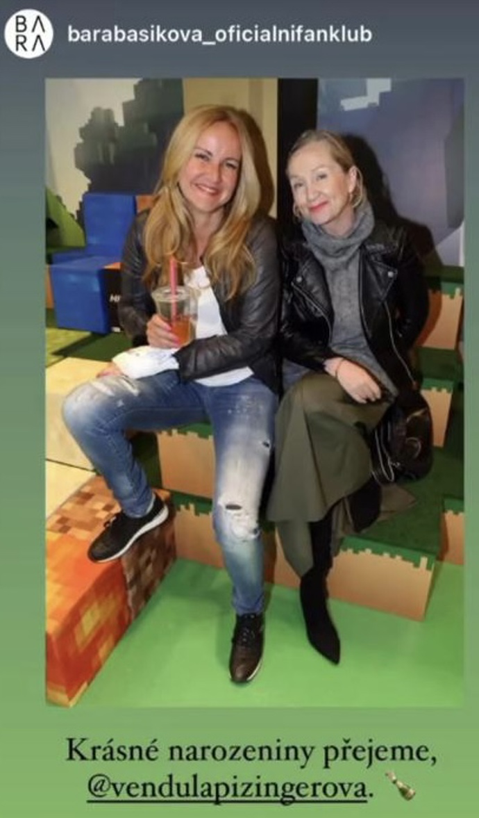 Vendule přálo k narozeninám mnoho osobností, například Bára Basiková.