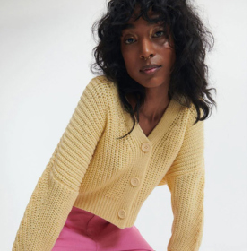 Měkký světle žlutý kardigan. Reserved, 599 Kč