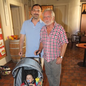 Jaromír Hanzlík se synem Davidem a vnukem Markem v roce 2013.