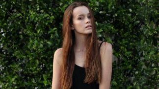 Hana (29): Přítel si s kolegyní píše o věcech z našeho soukromí. Bojím se, že je mezi nimi něco víc