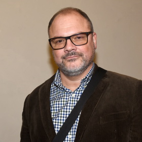 Martin Preiss je také herec, mohli jsme ho vidět třeba v seriálech Doktoři z Počátků, Krejzovi nebo Dobré zprávy.