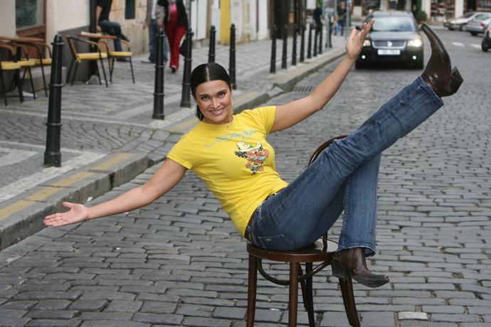 Mahulena také ráda žertuje s fotografy. 