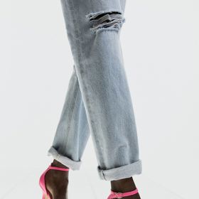 Lodičky na platformě. H&M, 1 199 Kč 