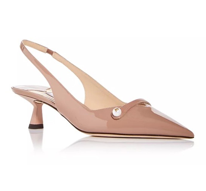 Sandálky s perličkou. Jimmy Choo, 16 608 Kč