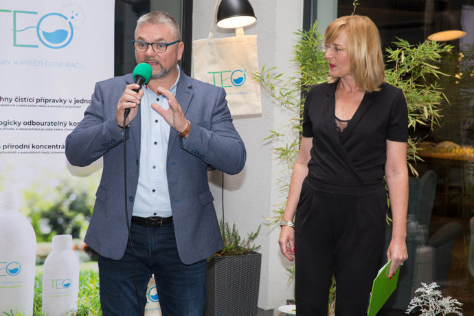 Josef Melen se v současné době věnuje také moderování.