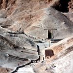 Na hrobku faraona Tutanchamona narazil archeolog Howard Carter v Údolí králů.