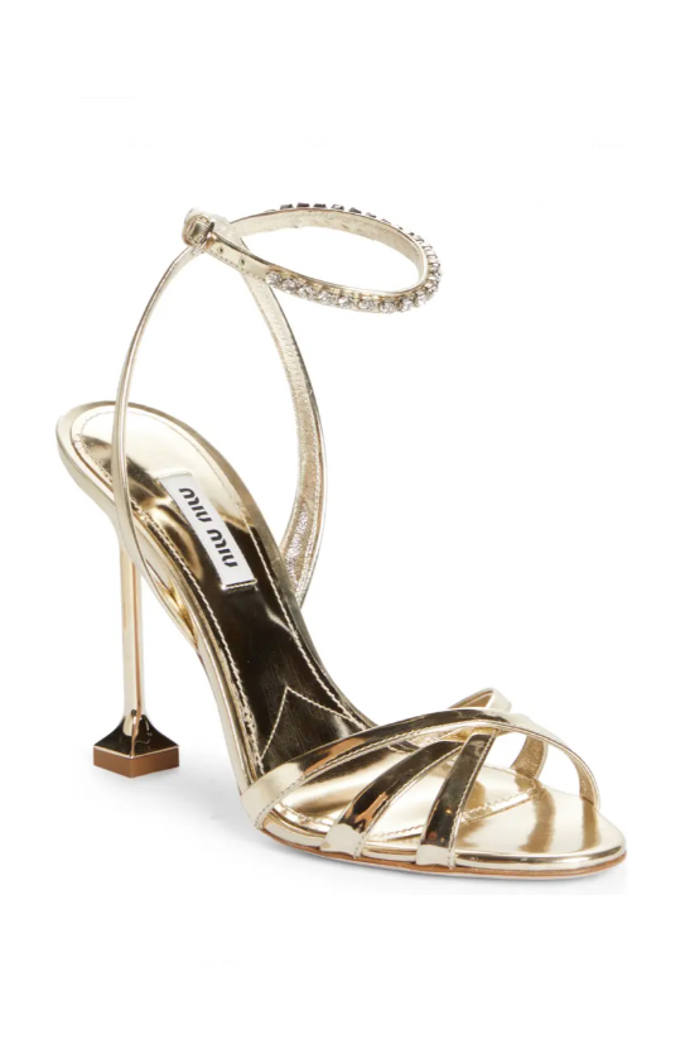 Metalické sandály s krystaly. Miu Miu, 27 424 Kč