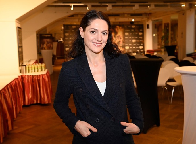 Herečka Klára Issová