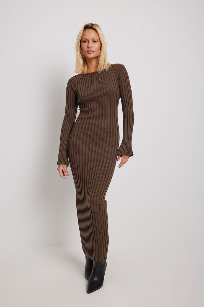 Hnědé pletené šaty NA-KD, 63 euro