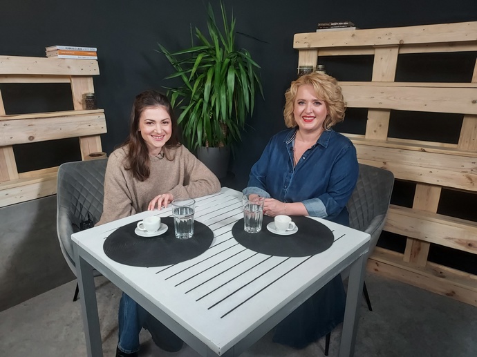 Odbornice na výživu a kvalitu potravin Karolína Fourová byla hostem Milušky Bittnerové v talk show Na kafeečko.