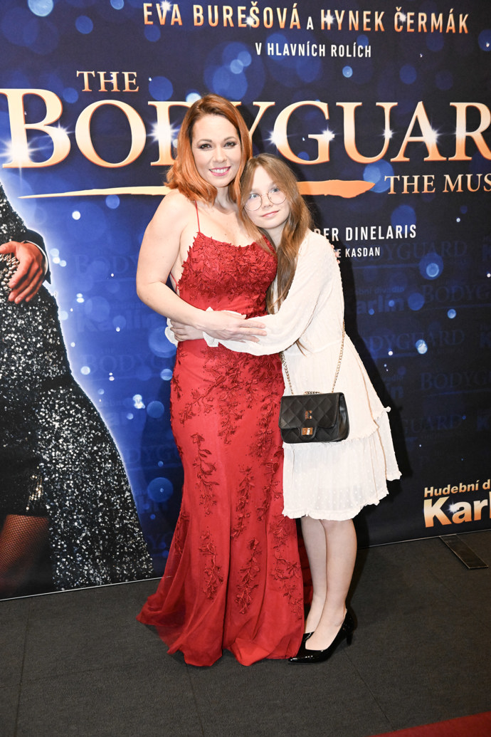 Zpěvačka Michaela Nosková s dcerou Eliškou. 