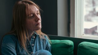 Valerie (20): Bratr se ke mně nikdy nechoval hezky. Tvrdí, že mě nikdo nemá rád a měla bych to zabalit