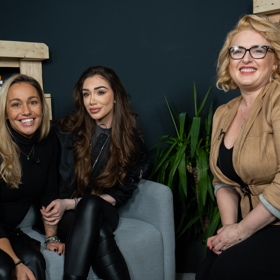 Miluška Bittnerová zjišťovala, kolik se dá vydělat pokerem a zda Barbora s Veronikou plánují založit rodinu.