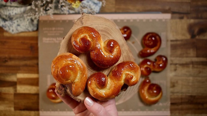 Jidáše bychom měli jíst hned ráno na Zelený čtvrtek.