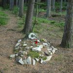 Na místě vraždy Anežky Hrůzové, ke které došlo 29. března 1899, je dnes provizorní hrob.