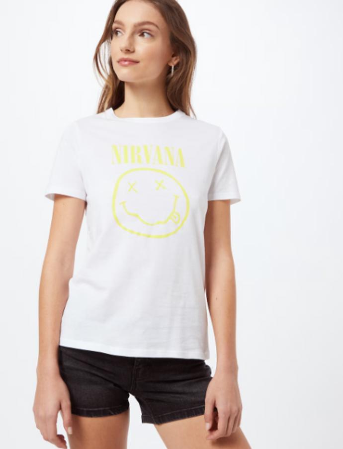 I ve světlejších barevných kombinacích působí motiv atraktivně. New Look, 649 Kč