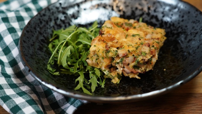 Jedno z prvních jídel, které se má konzumovat na Velikonoce, je vydatná nádivka.