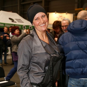 Zdeňka přišla o vlasy během léčby rakoviny prsu.