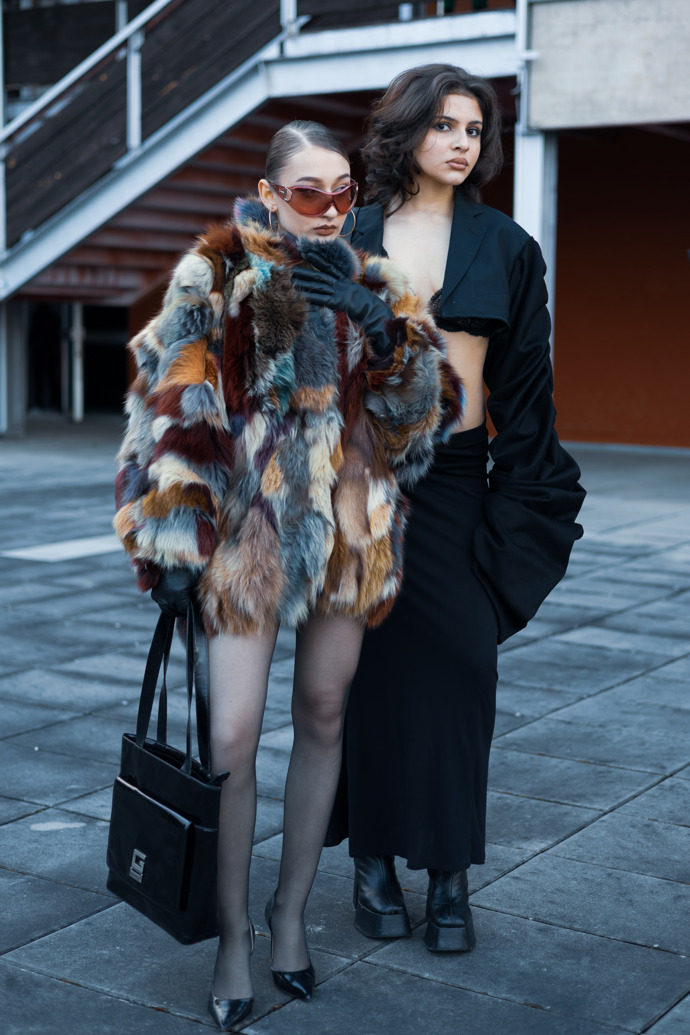 Ani absence spodních dílů nezůstala opomenuta. 