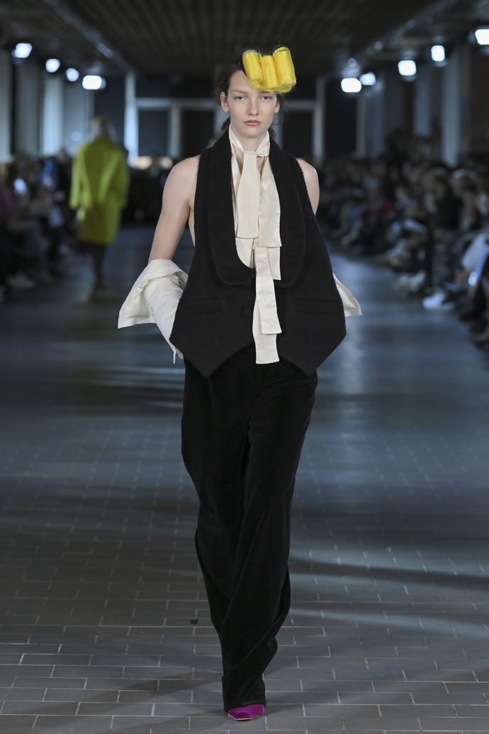 Soutěžní model Alexandry Gnidiakové.