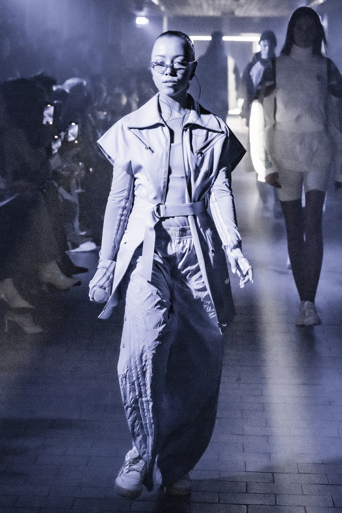 Adidas Originals, zpěvačka Laris Diam