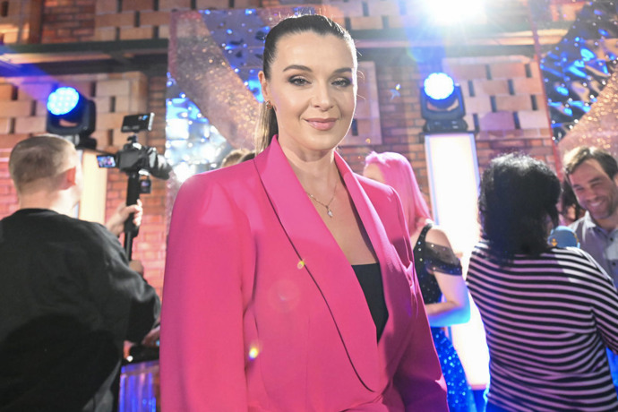 Modelka si naneštěstí v únoru vykloubila rameno a teď doufá, že ji zranění nebude v tanci limitovat.