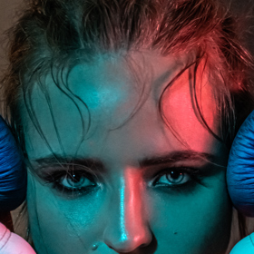 Magazín Lifee.cz představuje Martinu Ptáčkovou, další úspěšnou českou ženu, kterou ocenil titulem SuperWoman. 