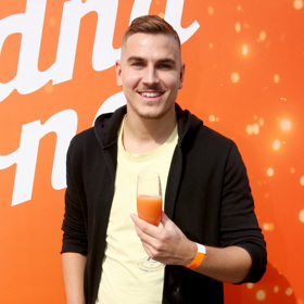 David je na úspěchy svého mladšího bratra pyšný.