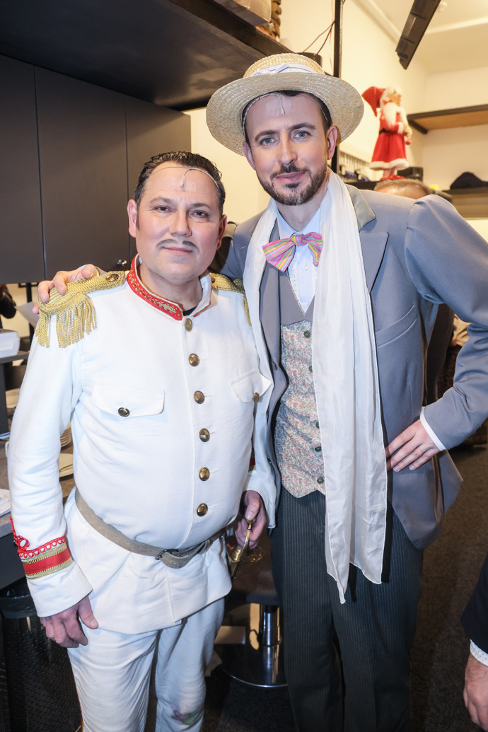 Jak se vám líbí Pavel Vítek ve vojenské uniformě?