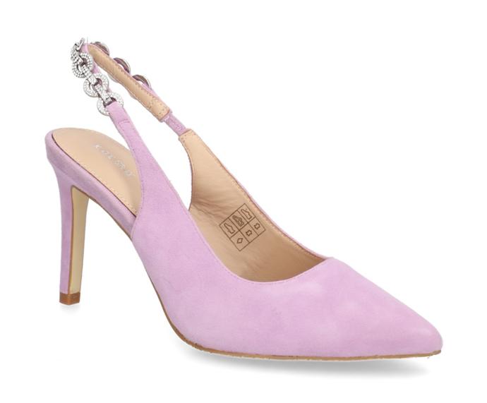 Otevřená pata. Další z highlightů nadcházející sezóny. Slingback lodičky Humanic za 2 199 Kč.