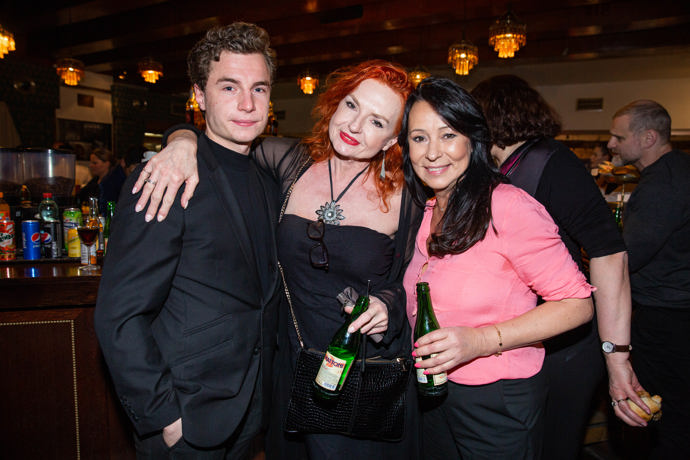 Heidi se vyfotila také s nadějí českého filmu, hercem Oskarem Hesem.