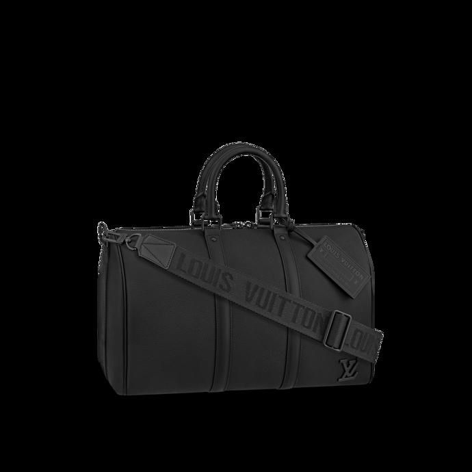 Nesmrtelná klasika v podání luxusní černé kůže.