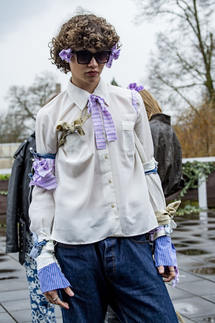 Unisex styling. Dříve určovalo dělení na dámskou a pánskou módu mnohé, dnes se na rozdíly nehledí.