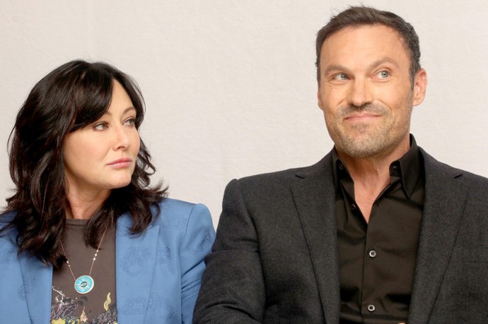 V roce 1992 se Shannen zapojila do bitky v baru, kde nechyběl ani její kolega z Beverly Hills 90210 Brian Austin Greeen. Ten z incidentu vyvázl bez zranění, zatímco seriálová Brenda si musela ledovat monokl.