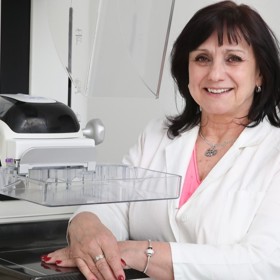 Miroslava Skovajsová tvrdí, že zatímco počet pacientek s rakovinou prsu stoupá, úmrtnost se drží na stále stejné úrovni.