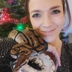 Krajta královská Terezy Kostkové se jmenuje Darthička.