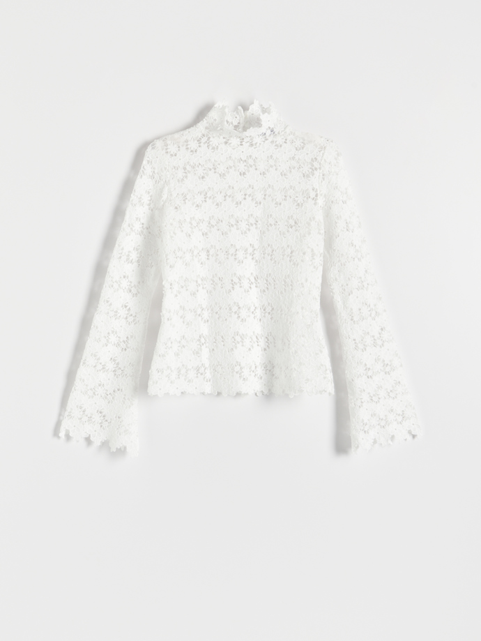 Kombinovat dva totožně vyvedené díly jako celek? Bude se hodit halenka Reserved, ke které ve stejné kolekci seženete i další kompatibilní díly. Cena: 999 Kč