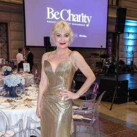 Barbara Nesvadbová na slavnostním večeru nadačního fondu BeCharity.