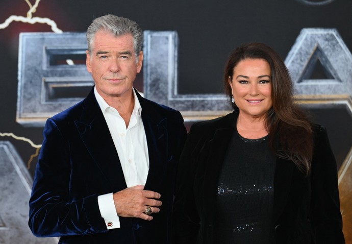 Pierce Brosnan je se svou druhou ženou šťastný. Podle svých slov by ji ani po letech nevyměnil za žádnou jinou.