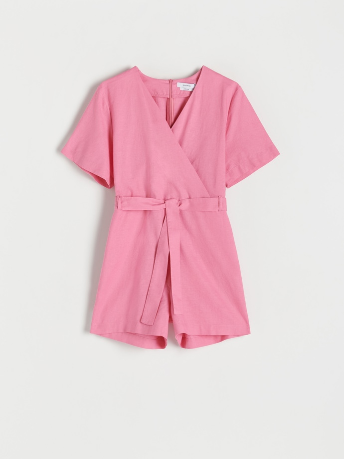 Overal s krátkými nohavicemi. Reserved, 1 399 Kč