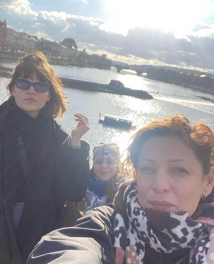 Adéla říká, že chce, aby dcery měly rády samy sebe a byly sebevědomými ženami.