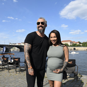 Pár čeká prvního syna, dostane jméno Rafael.