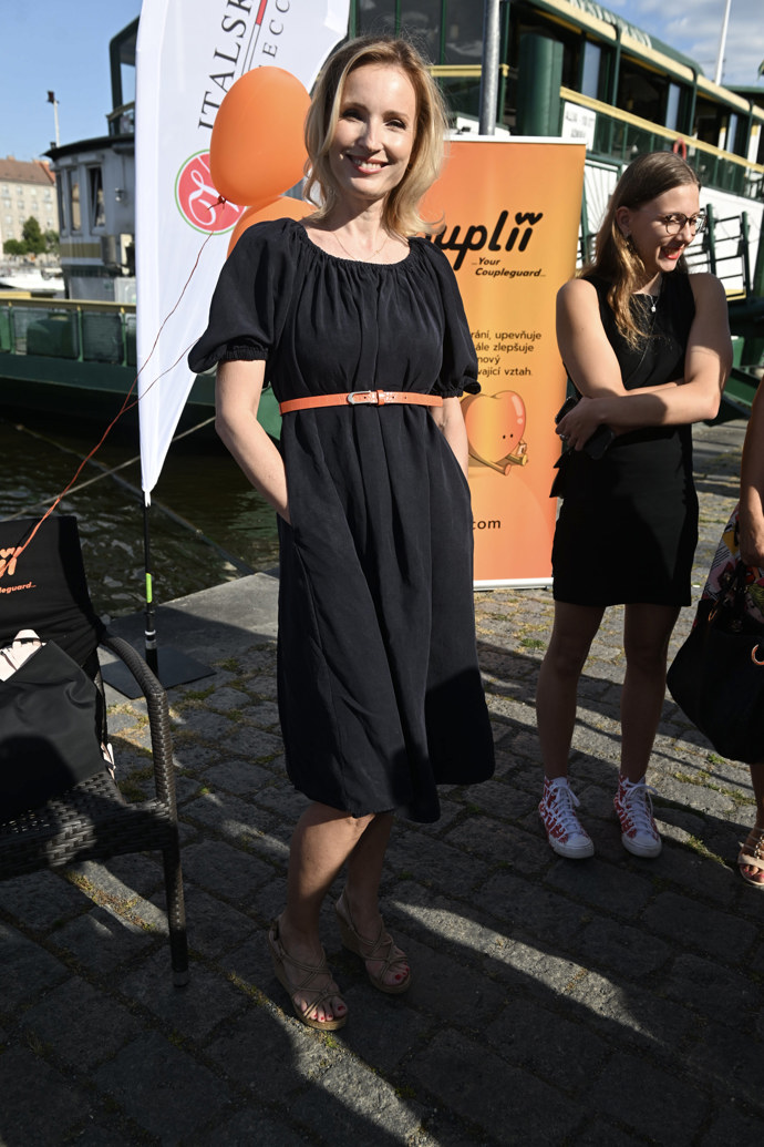 Petra Paroubková se dlouho zdráhala vystavovat dceru pozornosti médií.