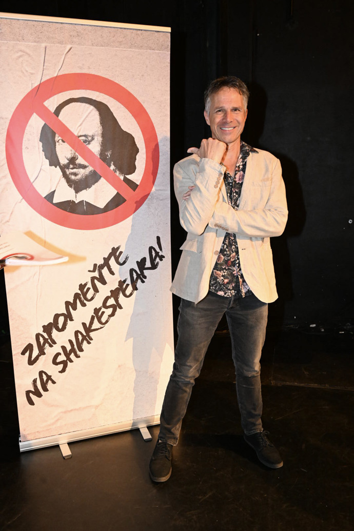 Aktuálně připravuje Janek Ledecký nový muzikál v pražském Divadle Hybernia.