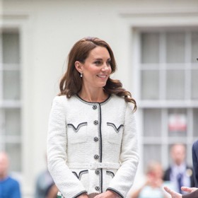 Mini kabelka modelu wallet on chain patří k nejnovějším modelům značky Chanel a její cena stoupá v základním provedení ke 100 tisícům korun. 