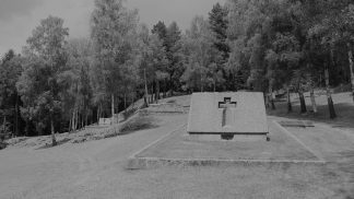 Likvidace Ležáků: Pro 12letou Marii Hrdou přišel gestapák přímo do třídy, zůstalo po ní jen kolo